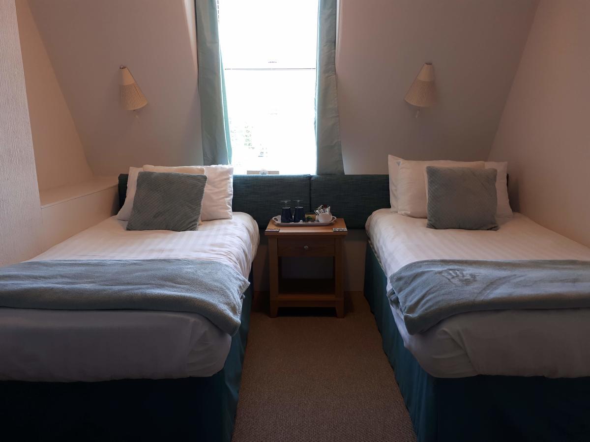 אדינבורו Canadale Guest House מראה חיצוני תמונה