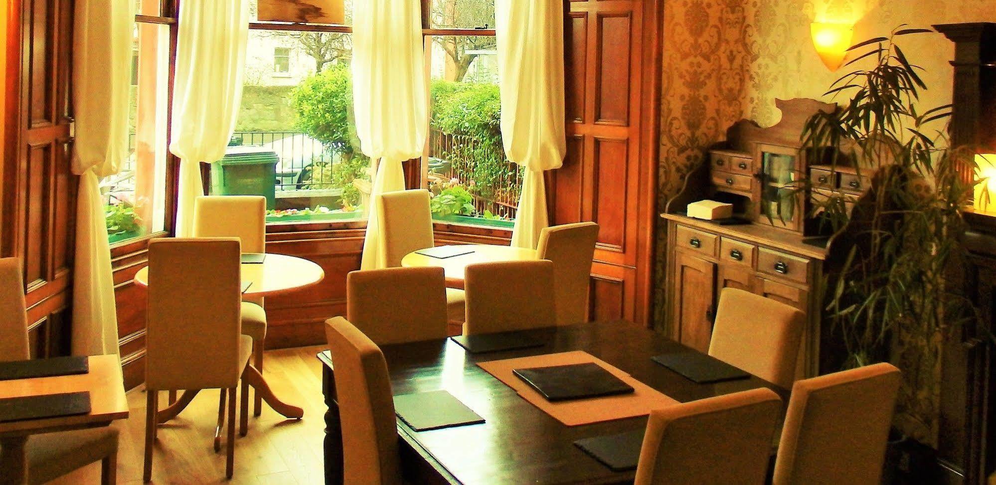 אדינבורו Canadale Guest House מראה חיצוני תמונה